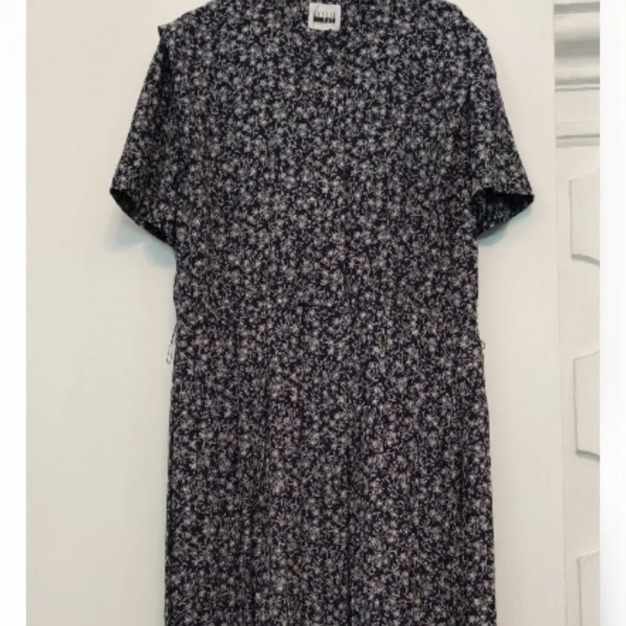 پیراهن پلیسه