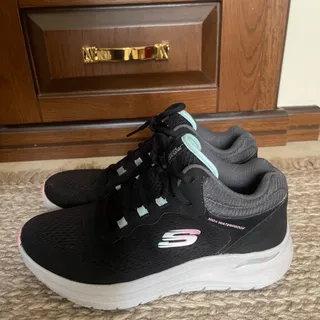 کتونی اسکچرز