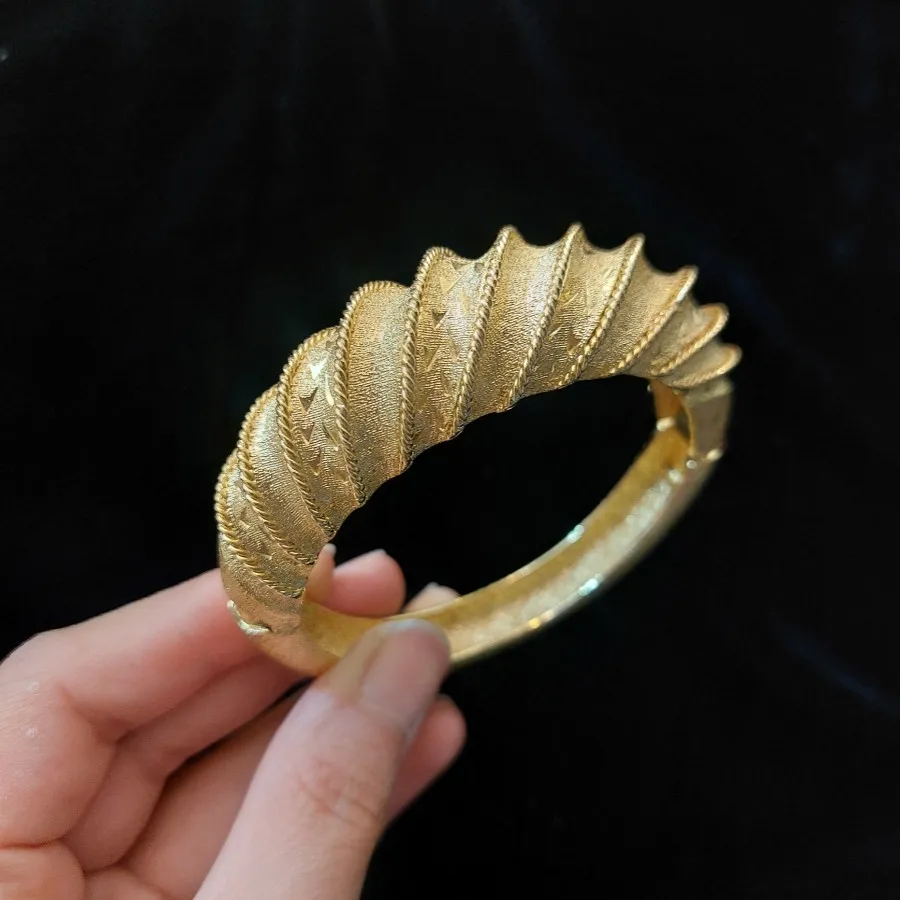 دستبند/ النگو/ بنگل