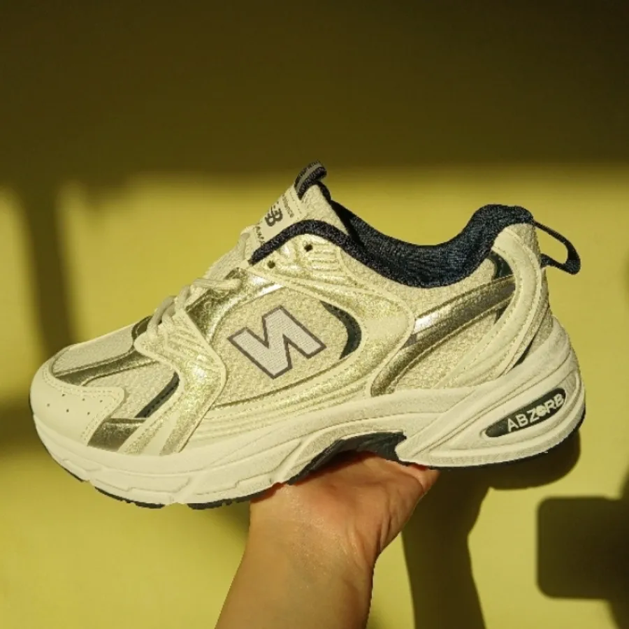 کفش نیوبالانس