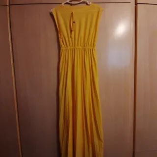 پیراهن پایین پلیسه