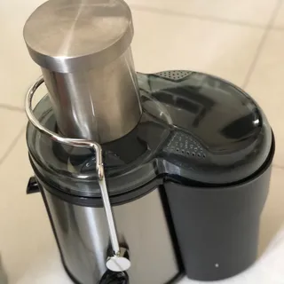 آبمیوه گیری ناسا در حد نو