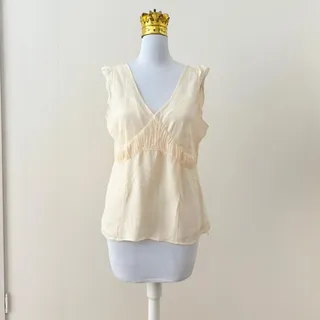 تاپ حریر کرم نخودی