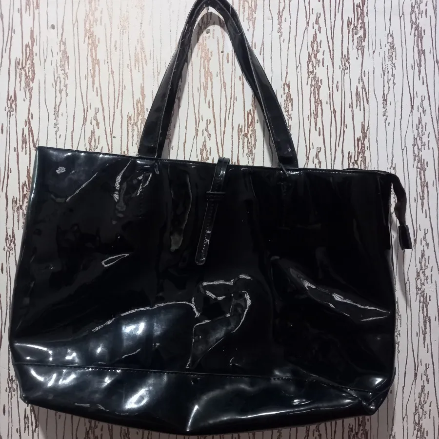 کیف بزرگ ورنی