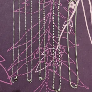 چند عدد زنجیر استیل ظریف