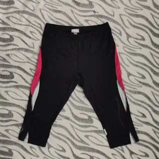 شلوارک ورزشی‌ پرو تاچ