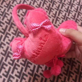 گوش گیر عروسکی