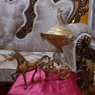 آجیل خوری برنز