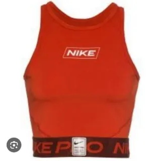 کراپ نیم تنه نایکی