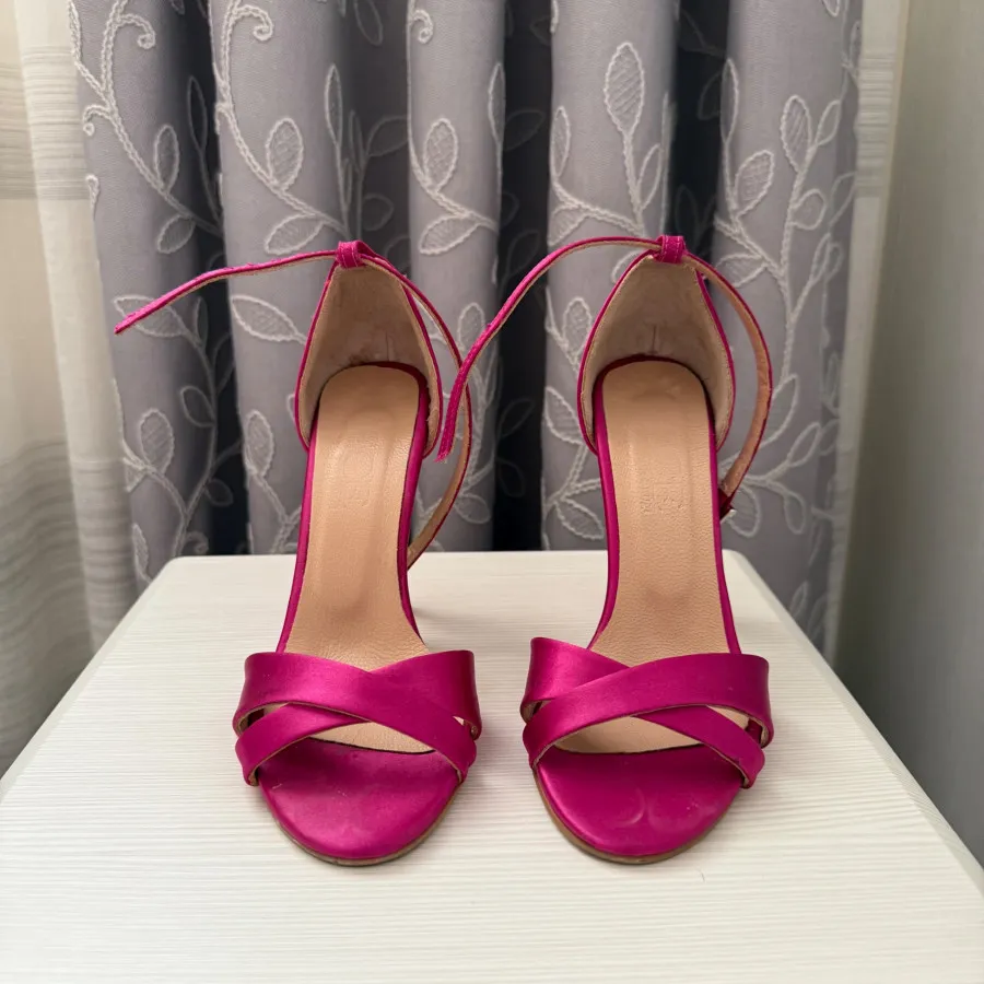 کفش ساتن سرخابی