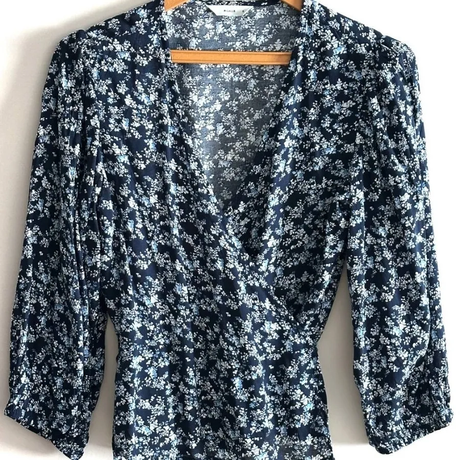 شومیز چپ وراستی