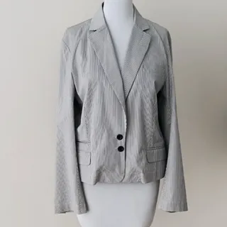 کت نخی اسپرت