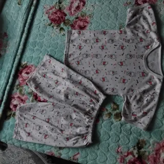 تیشرت و شورتک