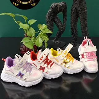 کفش بچه گانه