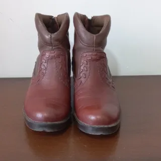 نیم بوت چرم