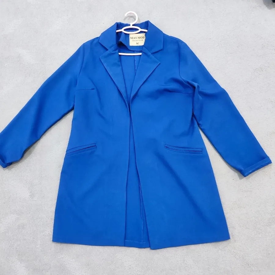 مانتو کتی مازراتی