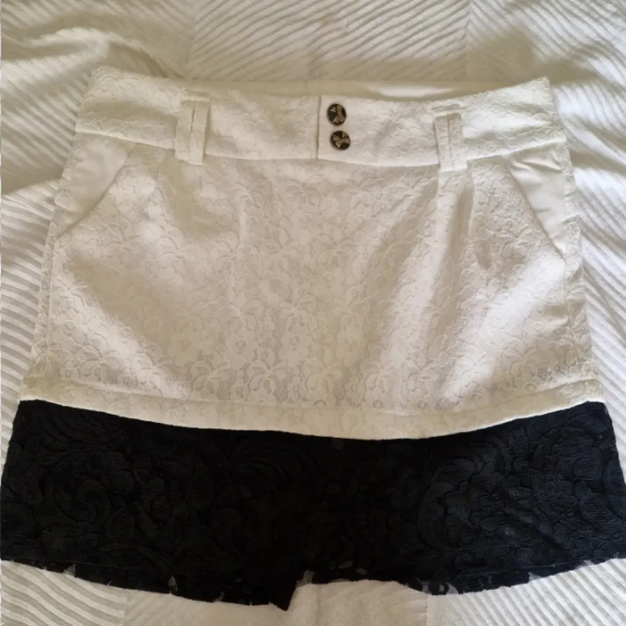 شلوارک دامنی گیپور دانتل