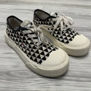 کتونی وارداتی