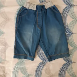 شلوارک بچگانه