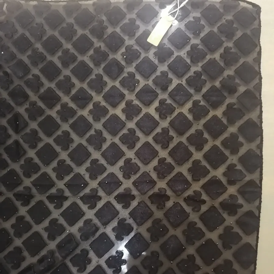 شال حریر مشکی