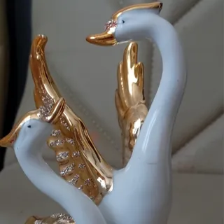 مجسمه عشق