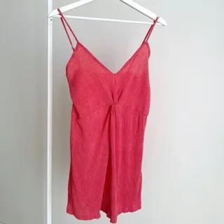 جامپسوت منگو