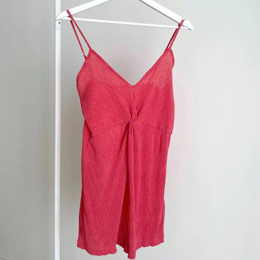 جامپسوت منگو