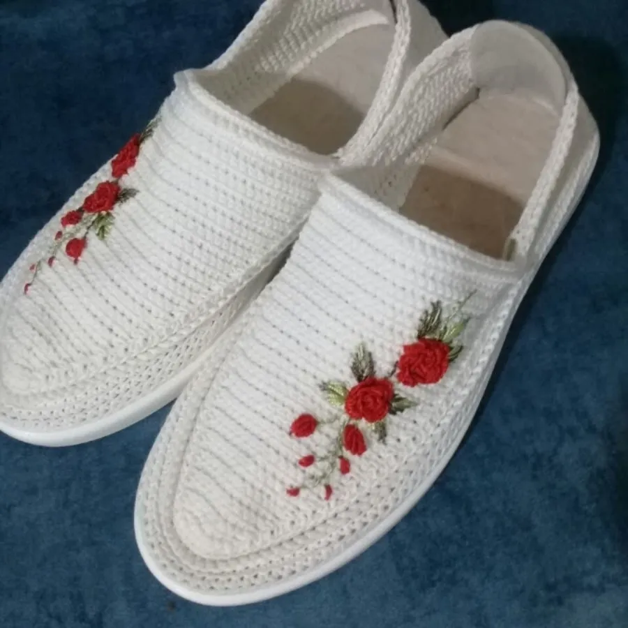 گیوه گلدوزی