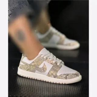 کفش کتونی جدید