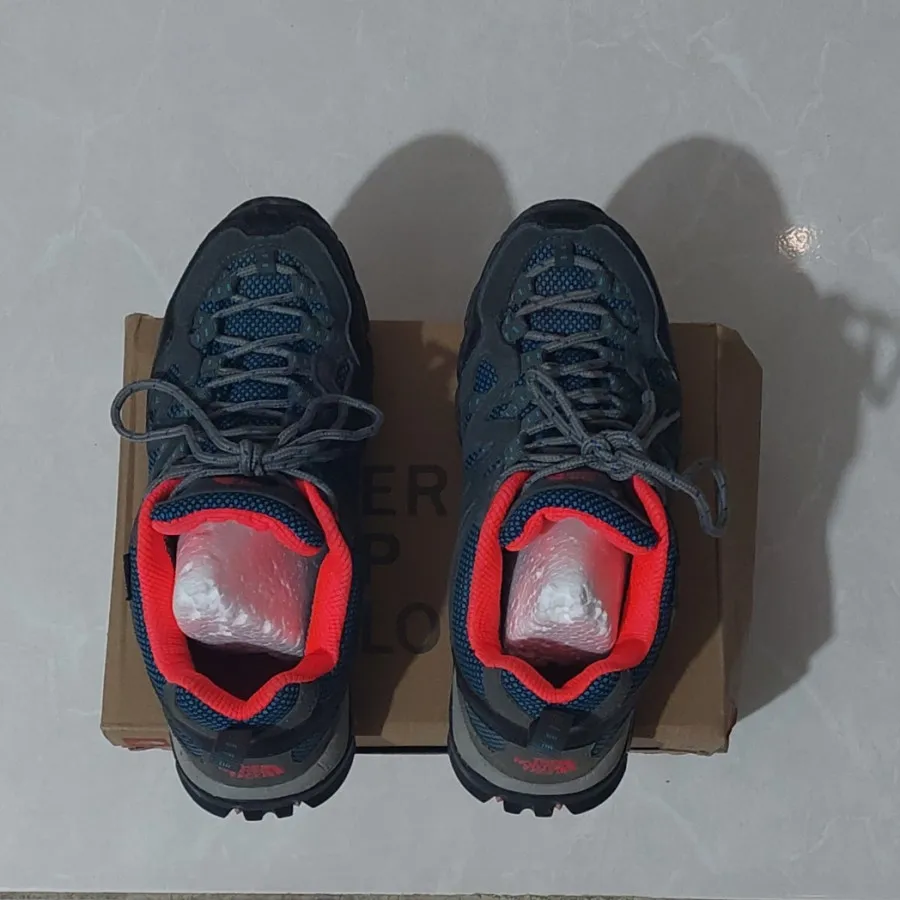 کفش کوهنوردی ویتنامی