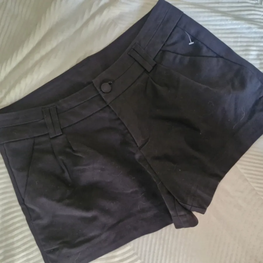 شلوارک کتان مشکی