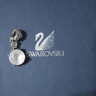 پلاک گوشواره سواراسکی