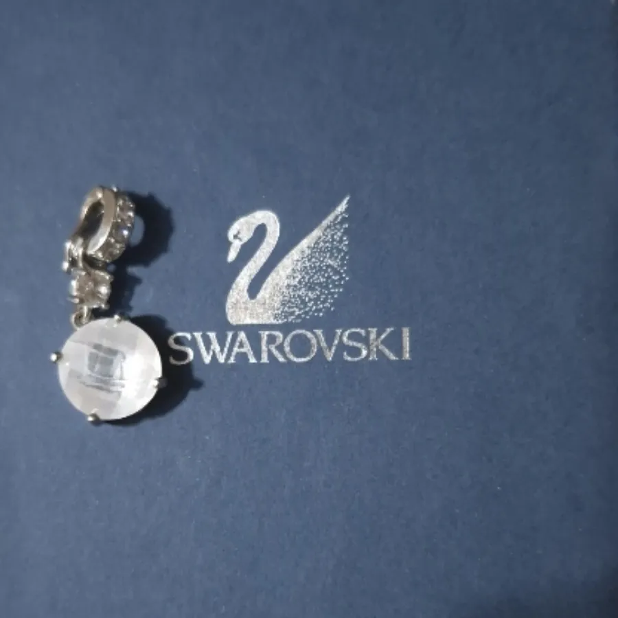 پلاک گوشواره سواراسکی