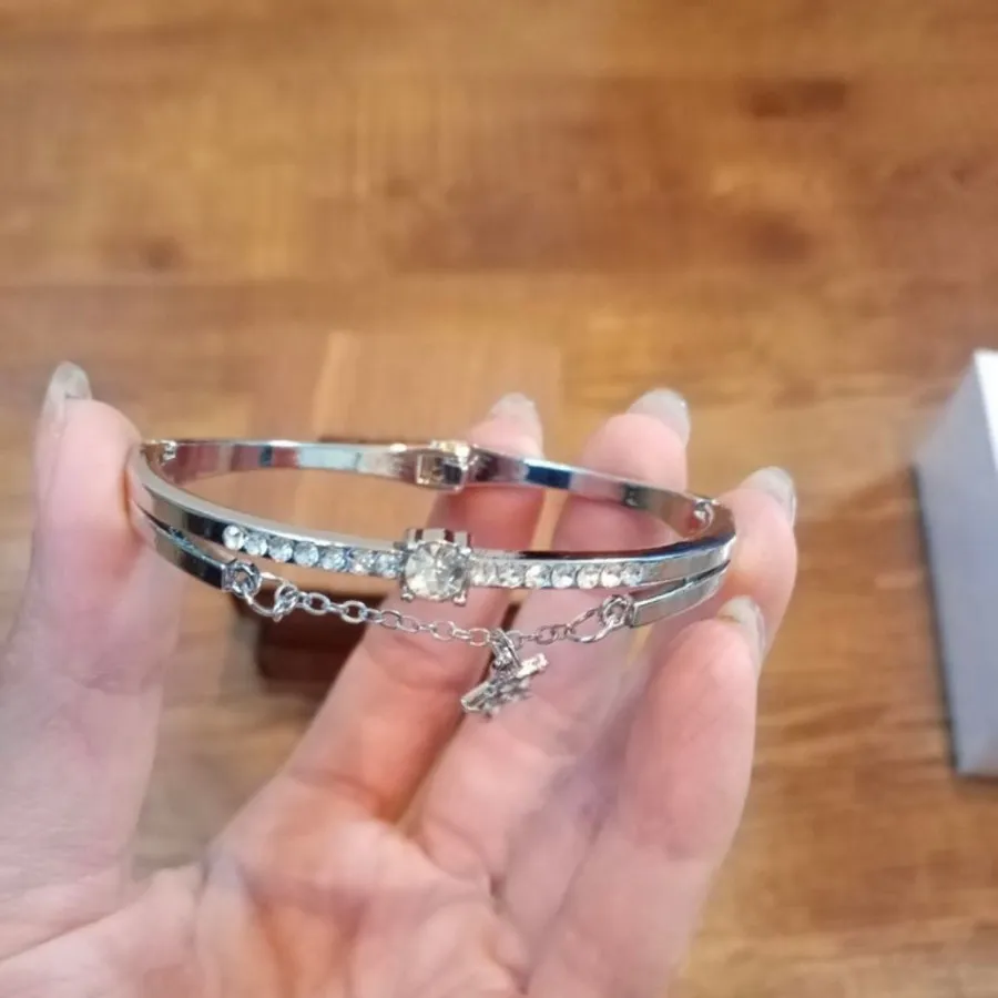 دستبند زنانه