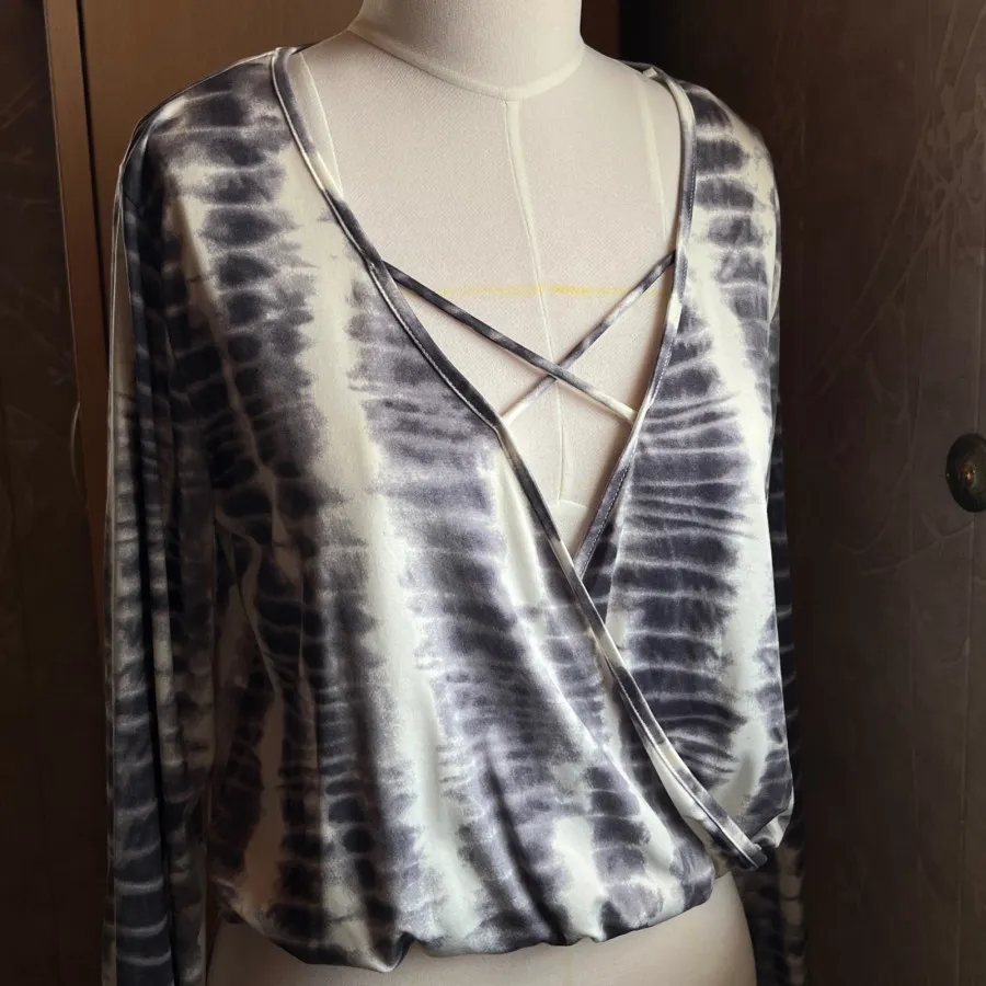 شومیز زنانه