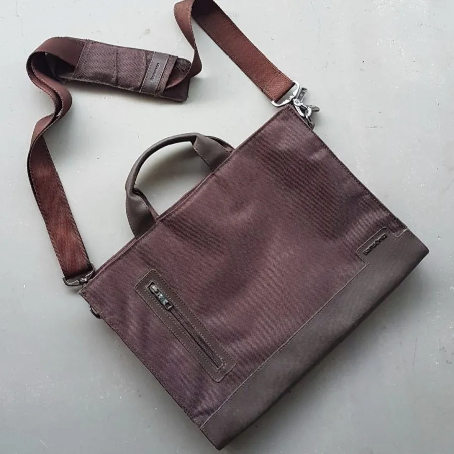 کیف لپ تاب سامسونت