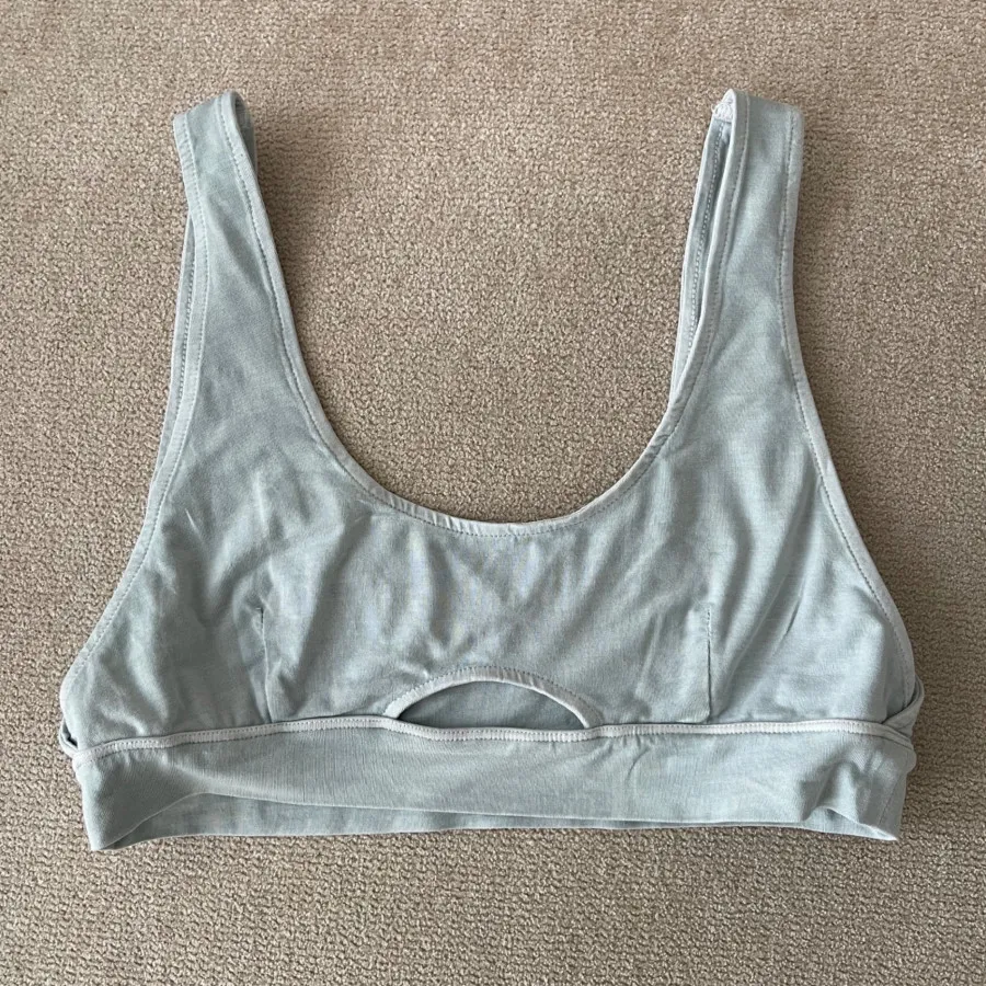 نیم تنه Sunday