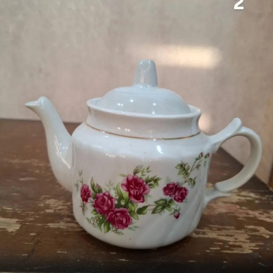 قوری گلسرخی