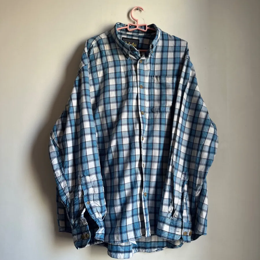 پیراهن چهارخونه