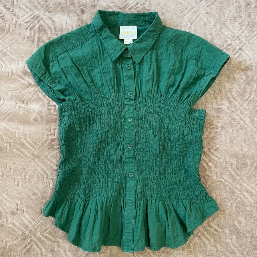 بلوز با مدل خاص