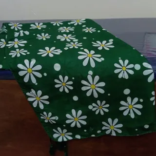 شال بابونه سبز