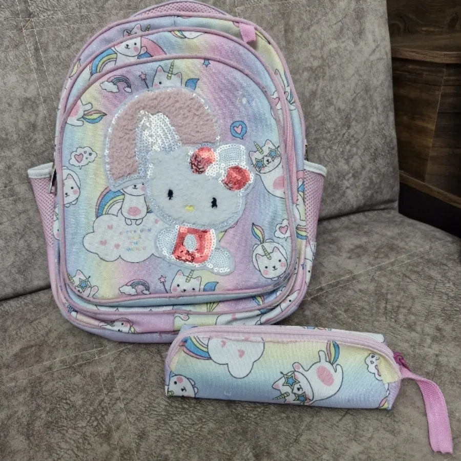 کوله مدرسه کیتی