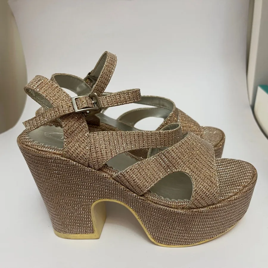 کفش مجلسی شاین دار