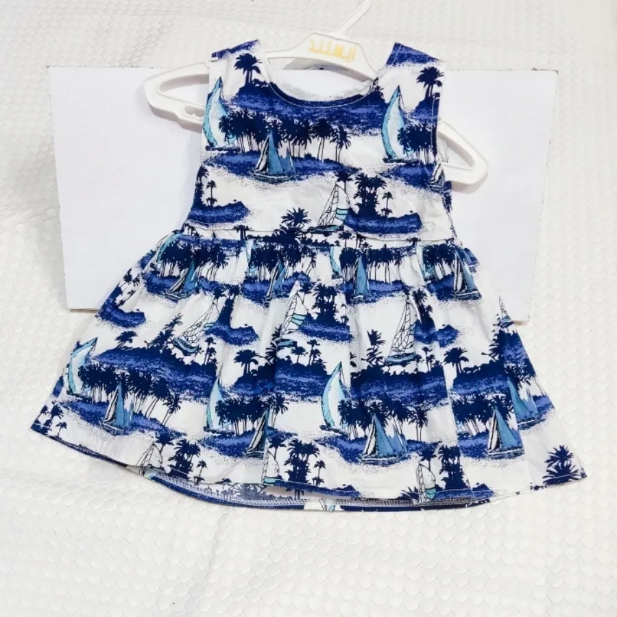 پیراهن دخترانه