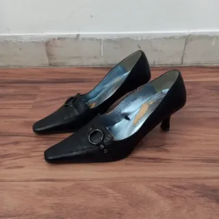 کفش مجلسی پاشنه دار