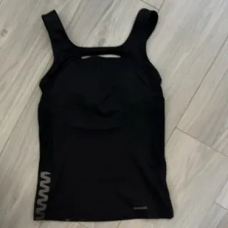 تاپ ورزشی Reebok مشکی