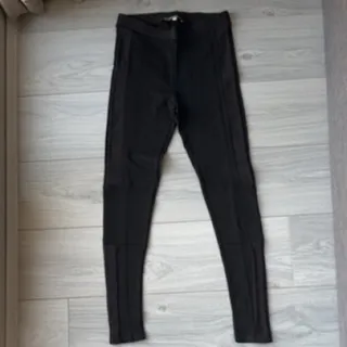 لگینگ مشکی Maks & Spencer