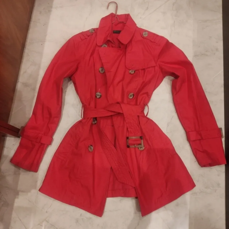 ترنچ کت بنتون