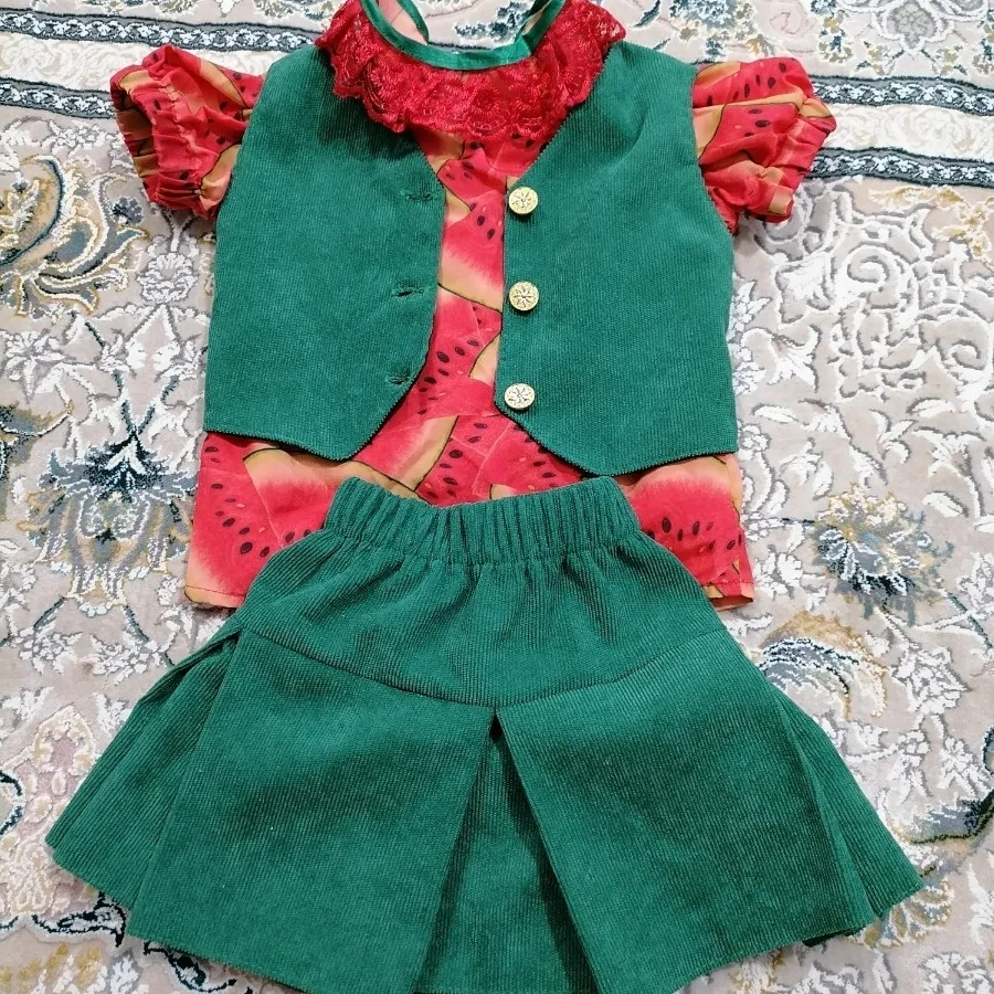 ست شومیز و جلیقه و دامن