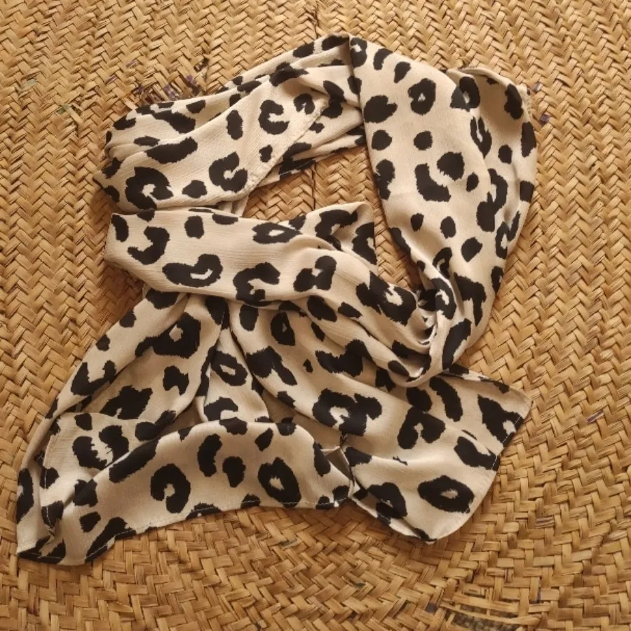 شال کرپ ساتن